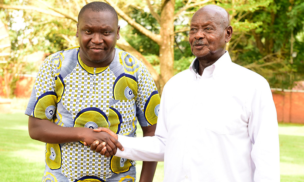 Salvado with president, Museveni