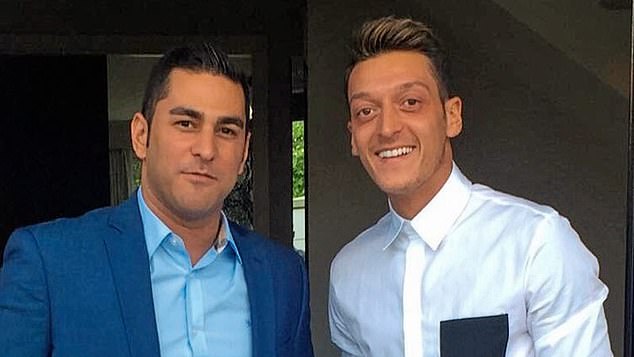 ozil-and-his-agent