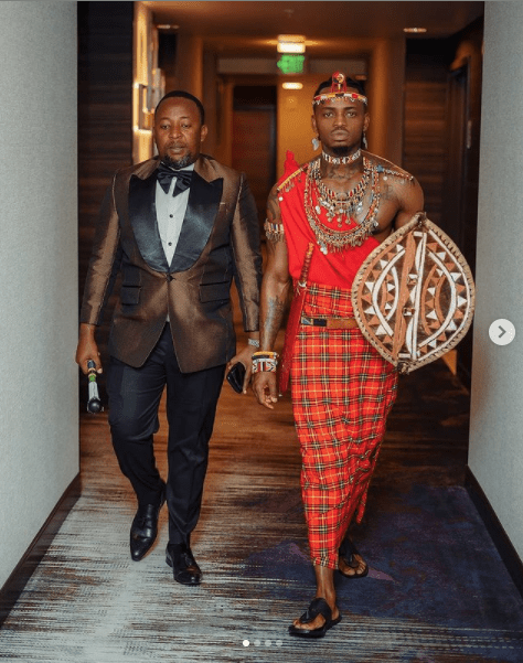 Diamond Platnumz clad in Masai attire arriving at BET Awards accompanied by mis manager, Babu Tale