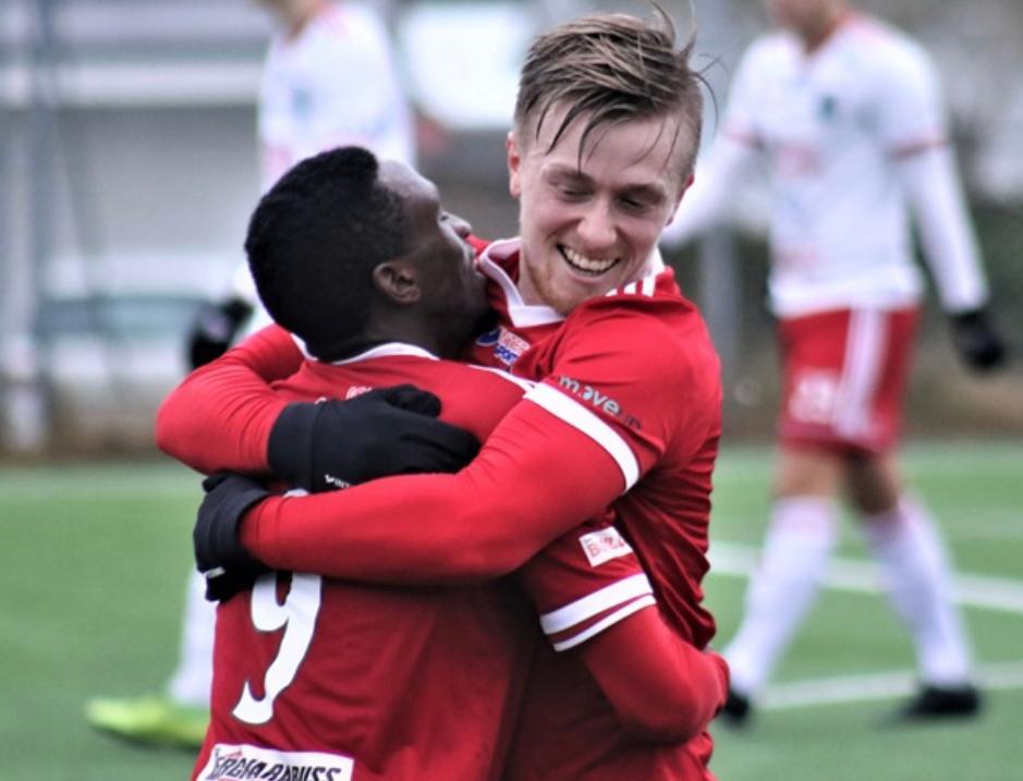 Rickman celebrates a goal with Sävedalen IF teammate